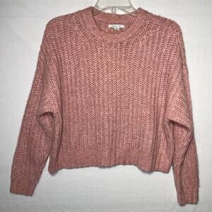 American Eagle Outfitters Small Women’s Pink Crop Sweater Very Soft So Cute!